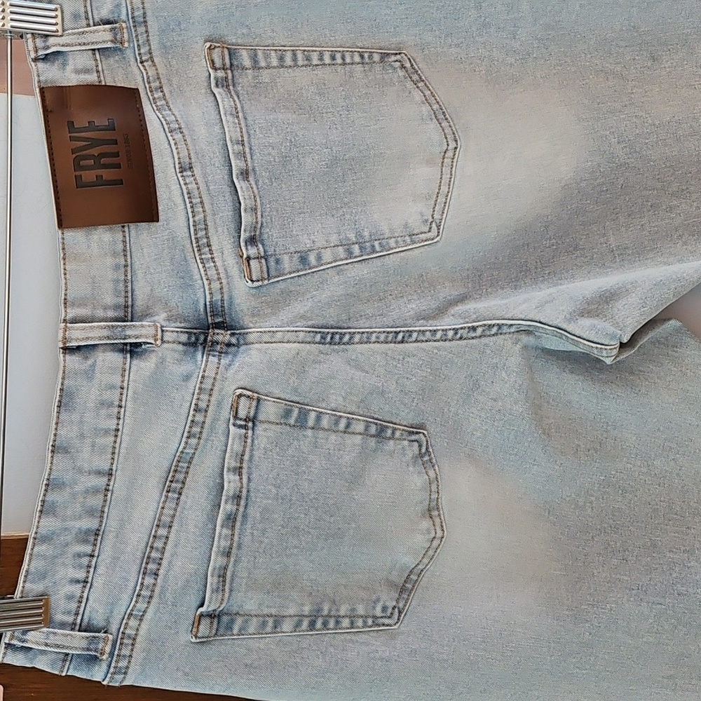 Frye Light Wash Jeans - Picture 9 of 11